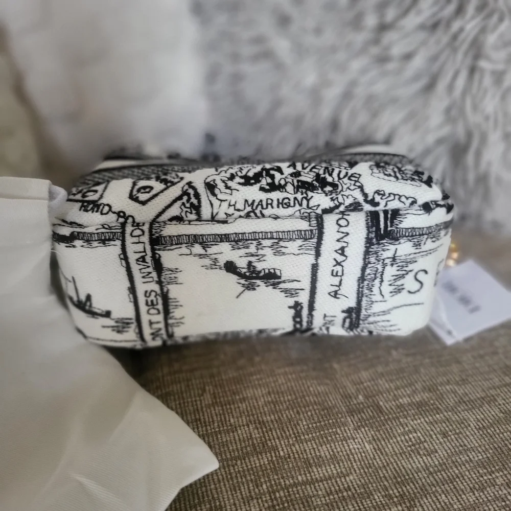 Christian Dior Pouch Bag, Brand new w/sticker !!!! - Picture 5 of 7